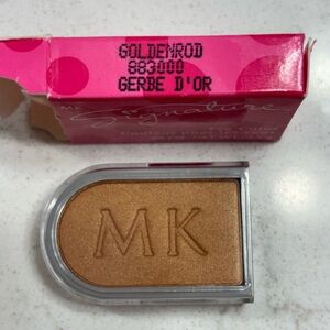 Mary Kay goldenrod eyeshadow